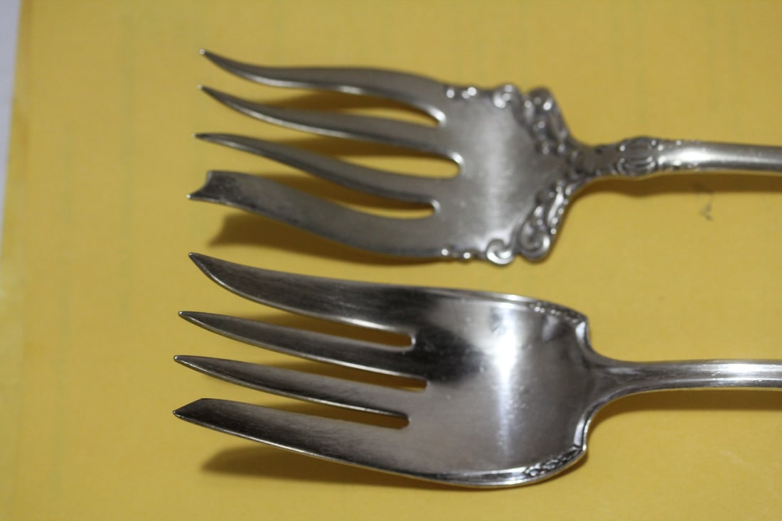 Lot of 2 Silverplated Serving Forks - 2