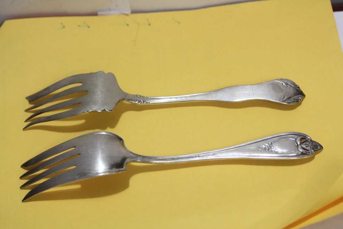 Lot of 2 Silverplated Serving Forks - 4