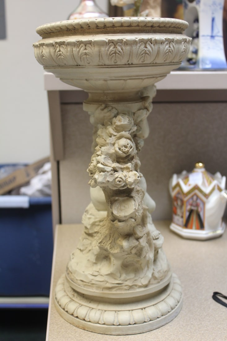 A Resin Planter - 4