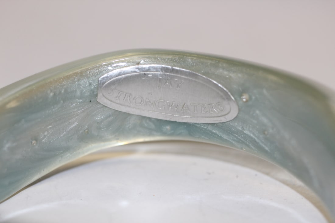 A J. Strongwater Lucite Bangle Bracelet - 4