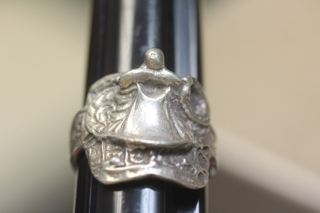Vintage/Antique Sterling Ring - 6