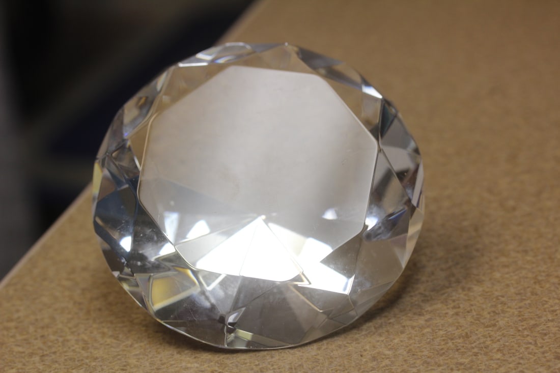 Large Glass Diamond Shape Paperweight: 3 5/8" in diameter