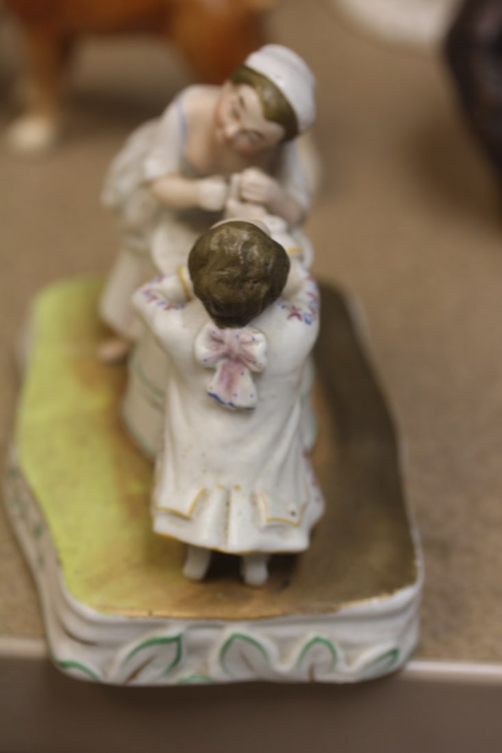 Victorian Ceramic figurine - 4
