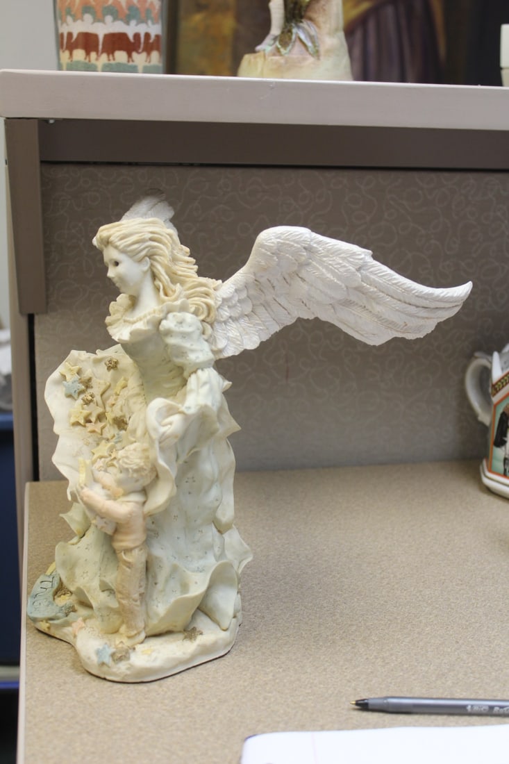 Heavy Resin Angel The Gift - 2