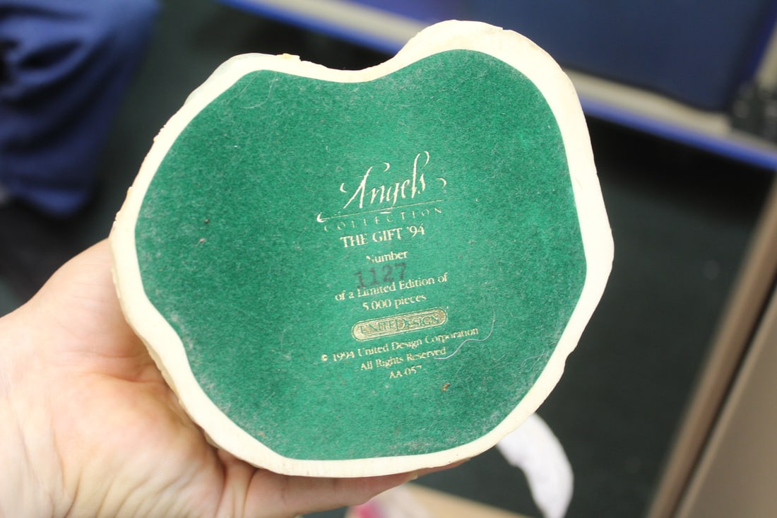 Heavy Resin Angel The Gift - 6