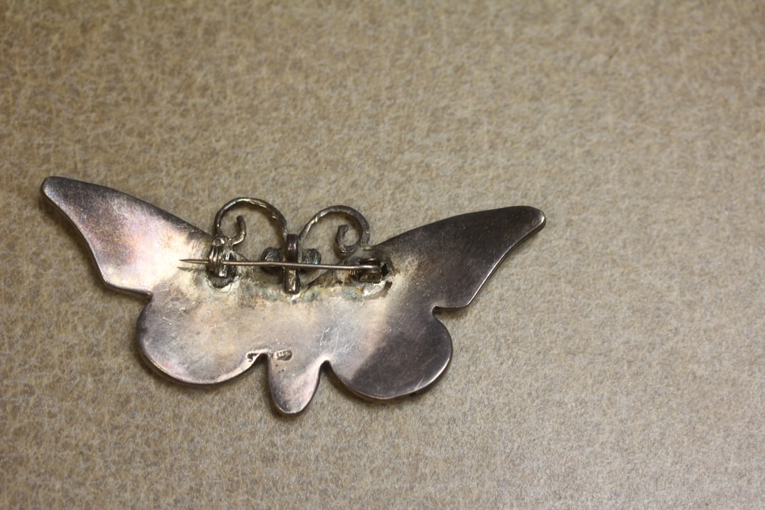 Mother of Pearl brooch - 2