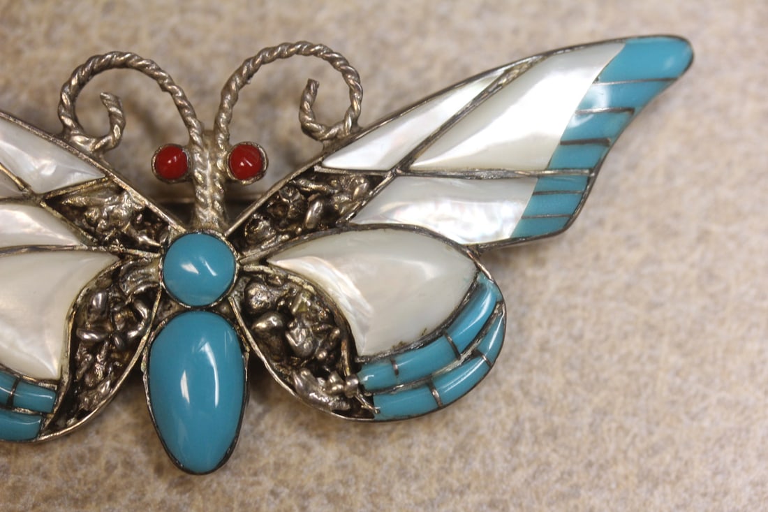 Mother of Pearl brooch - 6