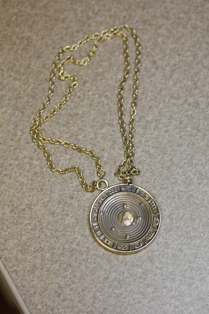 Medal pendant - 2