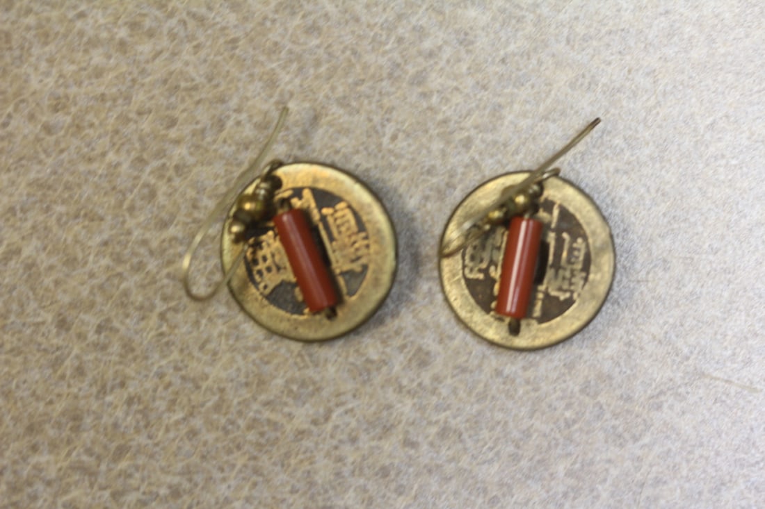 Antique/Vintage Chinese Coin Earrings: as shown