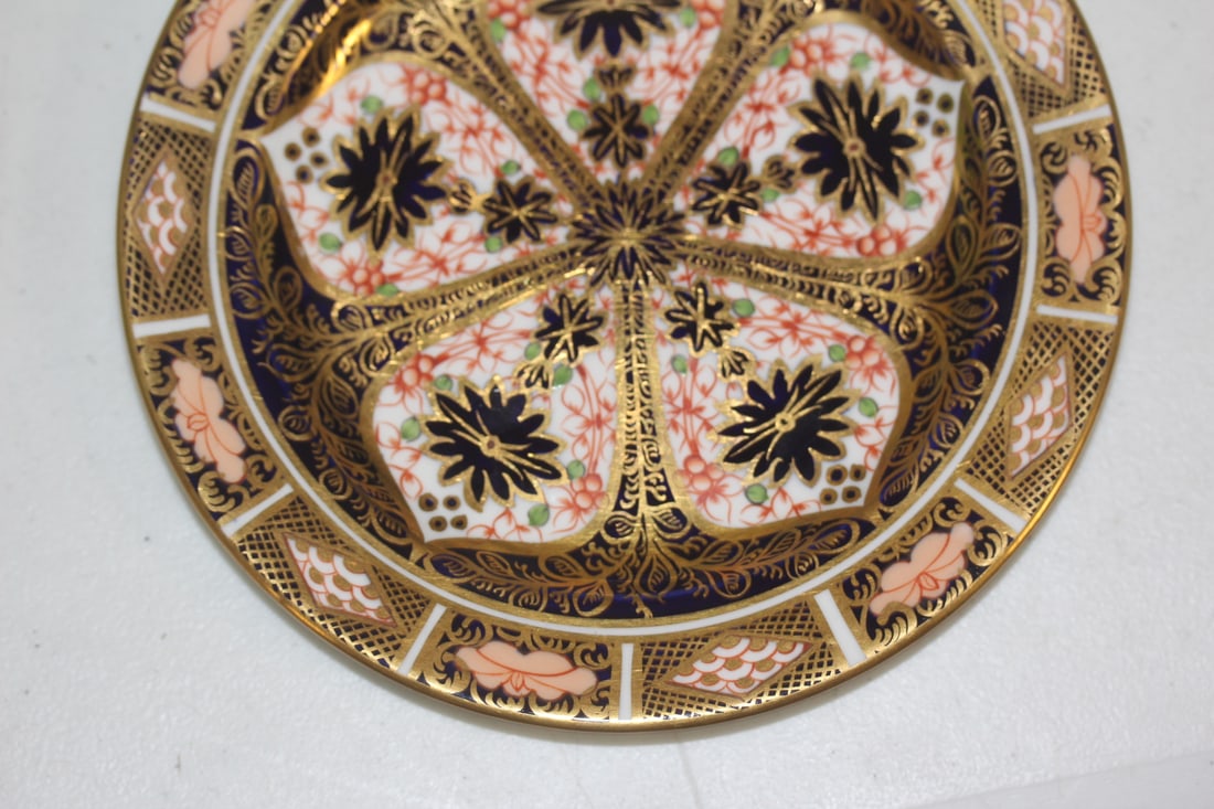 Royal Crown Derby Imari Bread Plate - 3