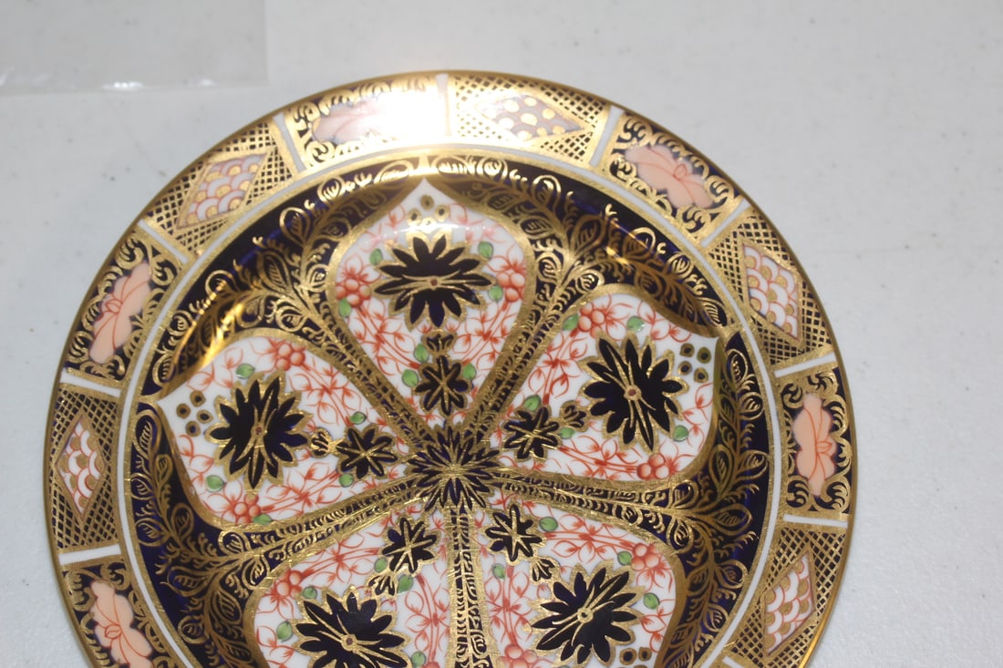 Royal Crown Derby Imari Bread Plate - 4