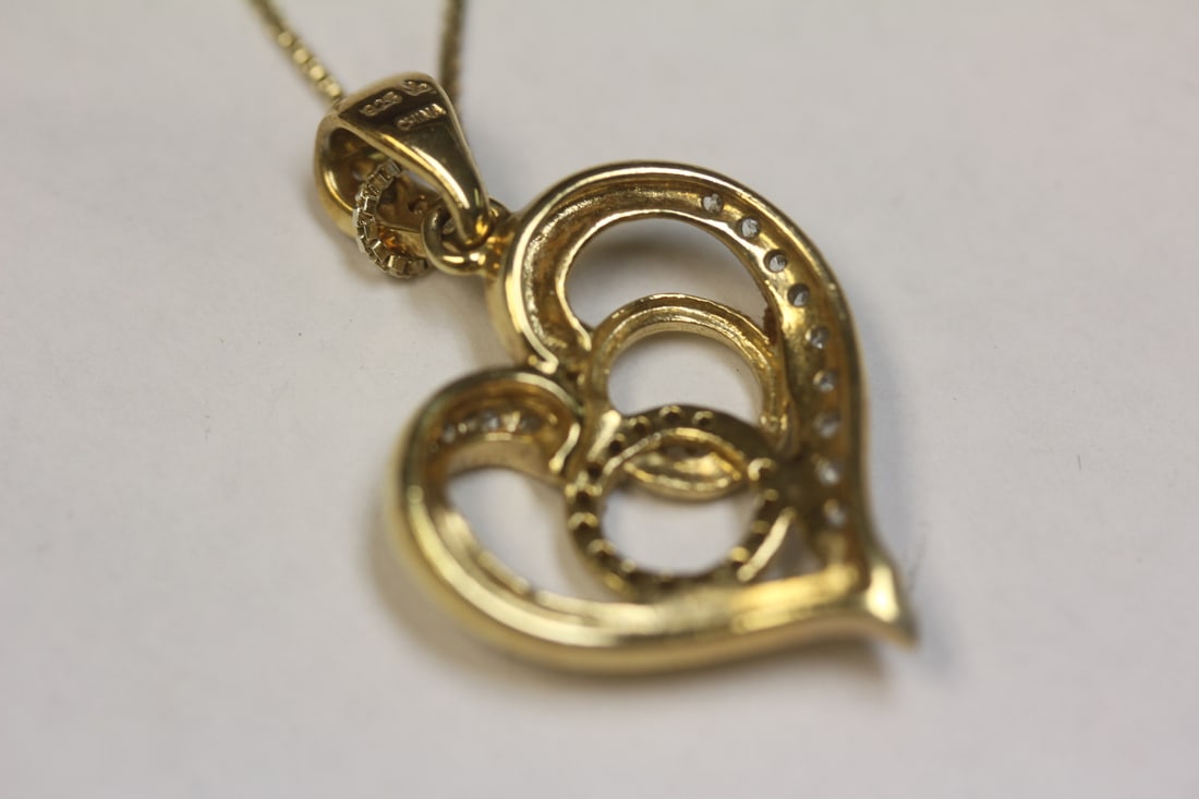 Sterling Heart Pendant and Chain Necklace - 3