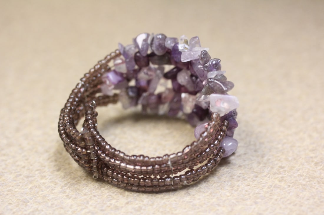 Vintage Amber Chip Bead Bracelet - 2