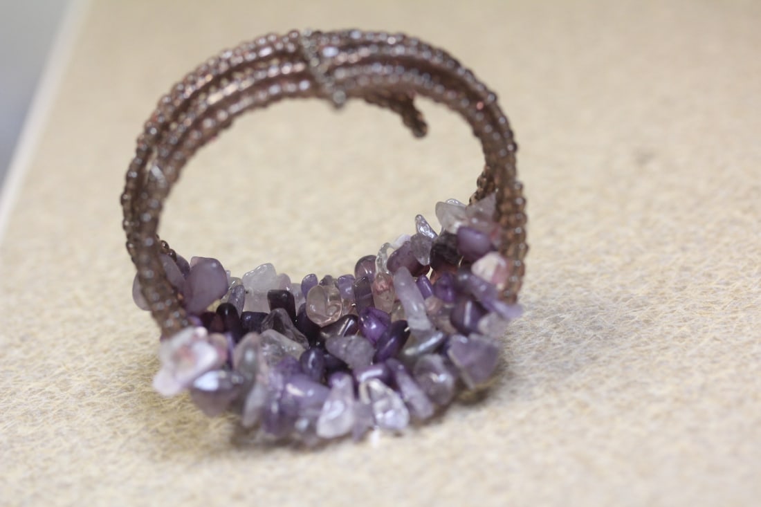 Vintage Amber Chip Bead Bracelet - 4