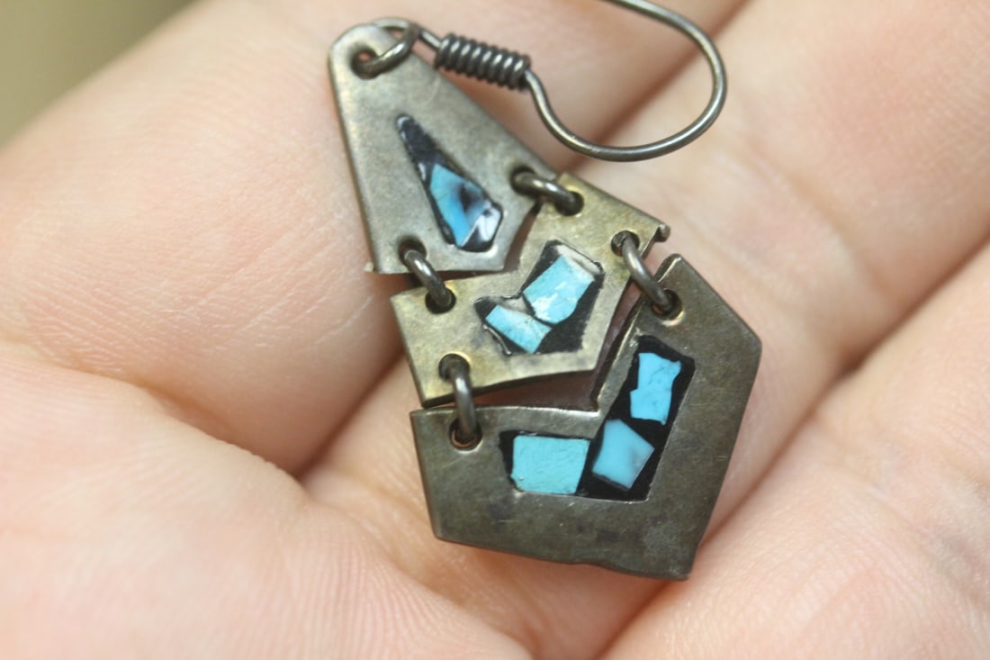 Sterling Inlaid Pair of Earrings - 4