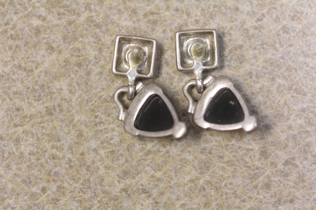 Pair of Sterling Amber Earrings - 3