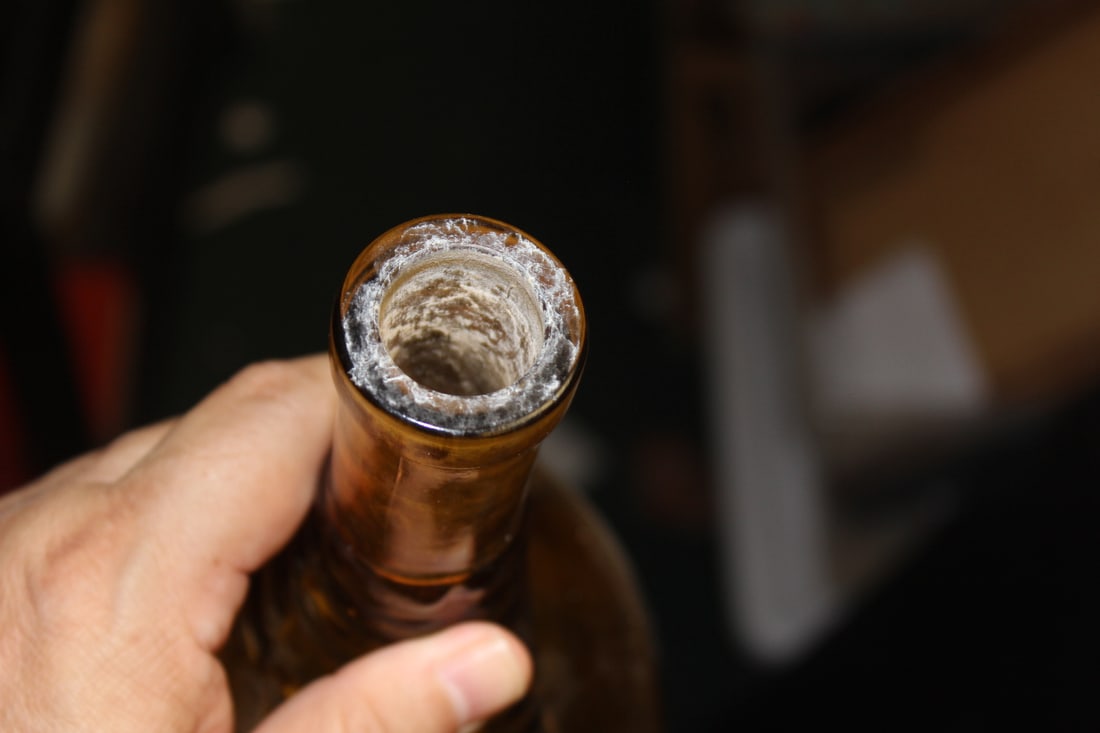 Chicken Foot Amber Spirit Bottle - 5