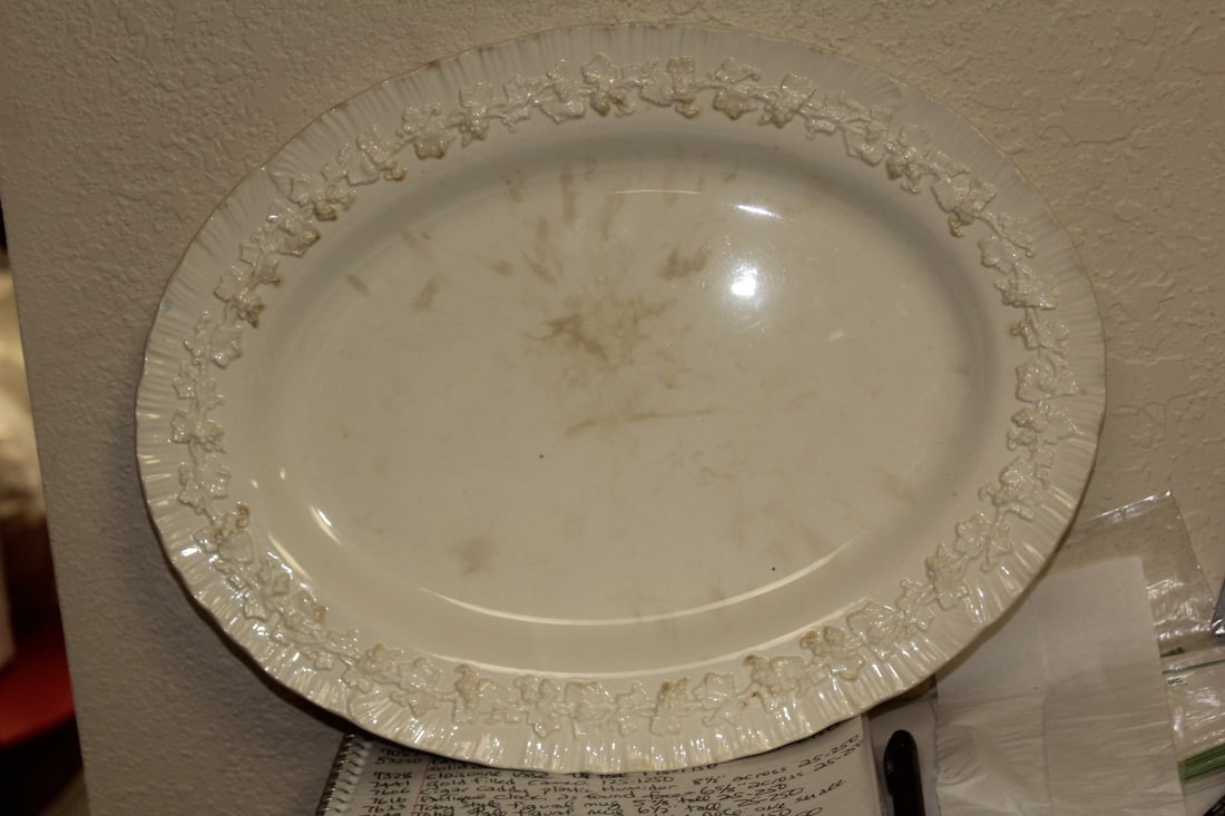 Wedgwood Queensware Platter: 14 3/8" in diameter