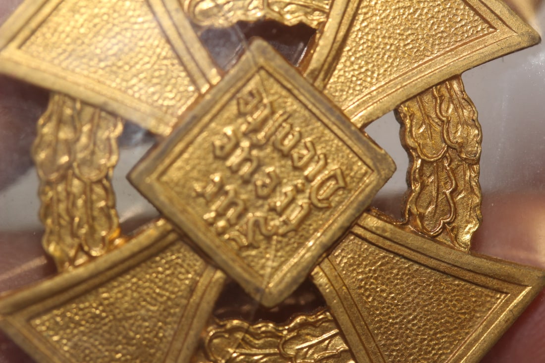 German WWII Pin/Pendant - 3