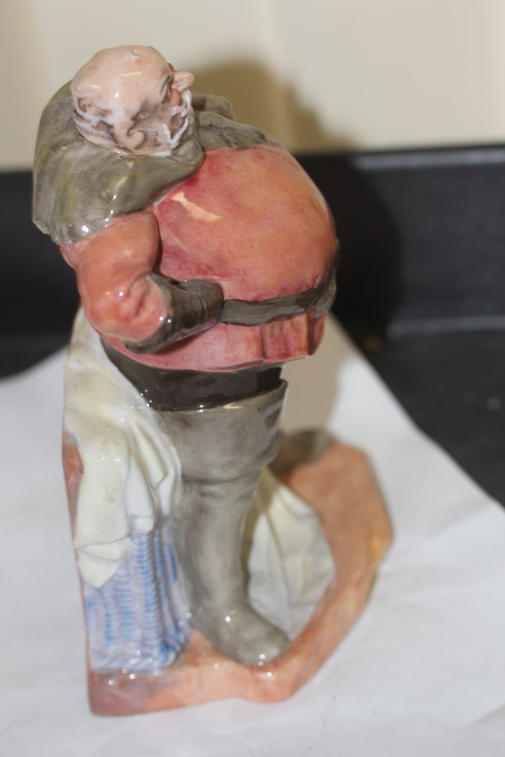 Royal Doulton Falstaff Figurine - 3