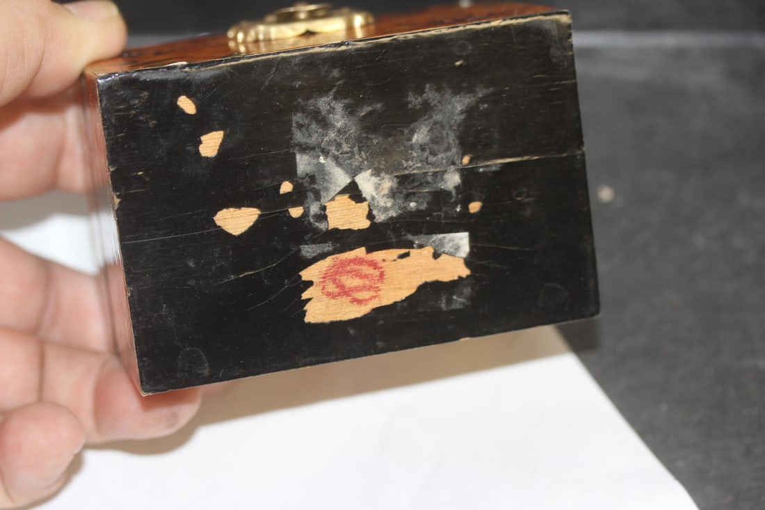 Vintage Floral Lacquer Trinket Box - 3