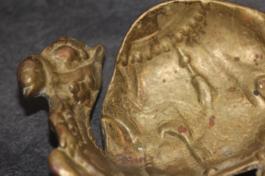 Camel Motief Bronze Tray - 4