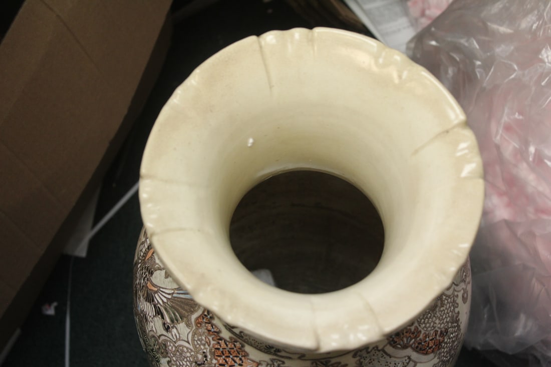 Antique Japanese Satsuma Floor Vase - 9