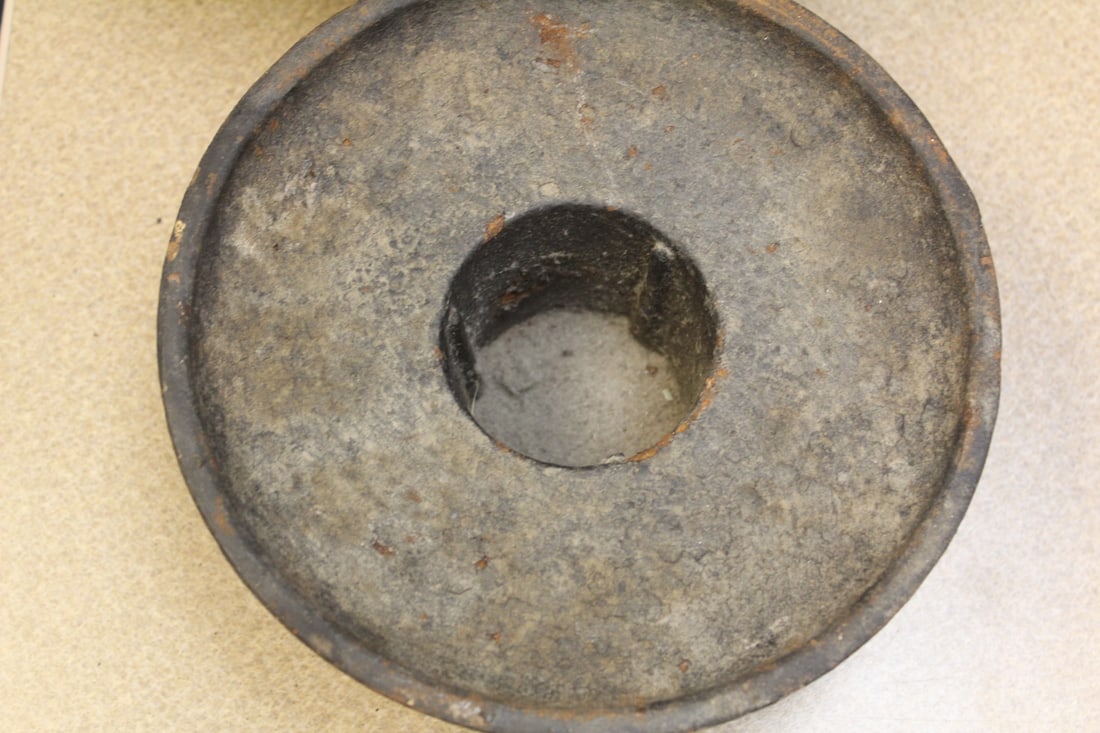 Lot of 2 Japan Cast Iron Alter Tray? - 3