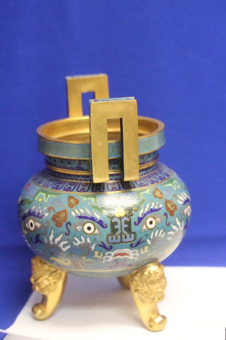 Chinese Cloisonne Urn - 2