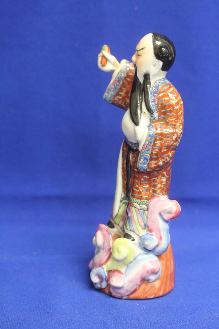 Vintage Chinese Porcelain Figure - 2
