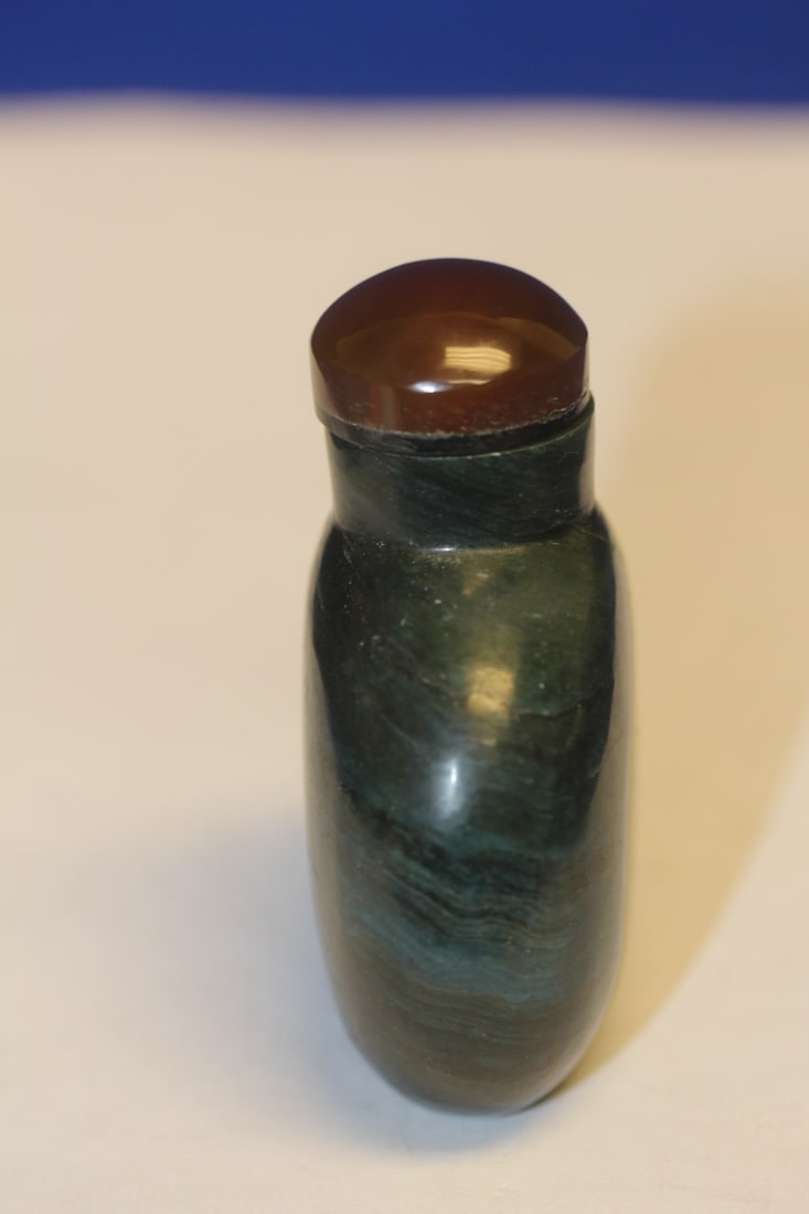 Spinach Jade or Other Gemstone Snuff Bottle - 2