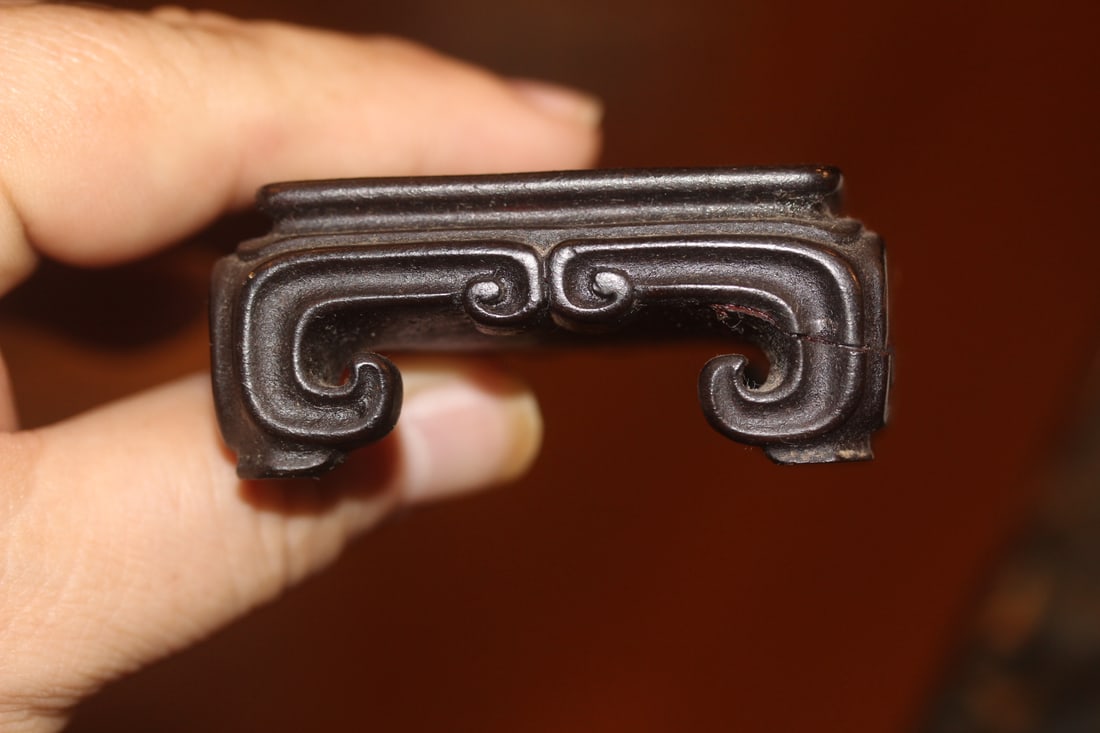 Chinese Gu shape Bronze Vessel - 7