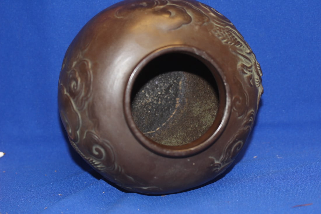 Metal Dragon Jar - 6