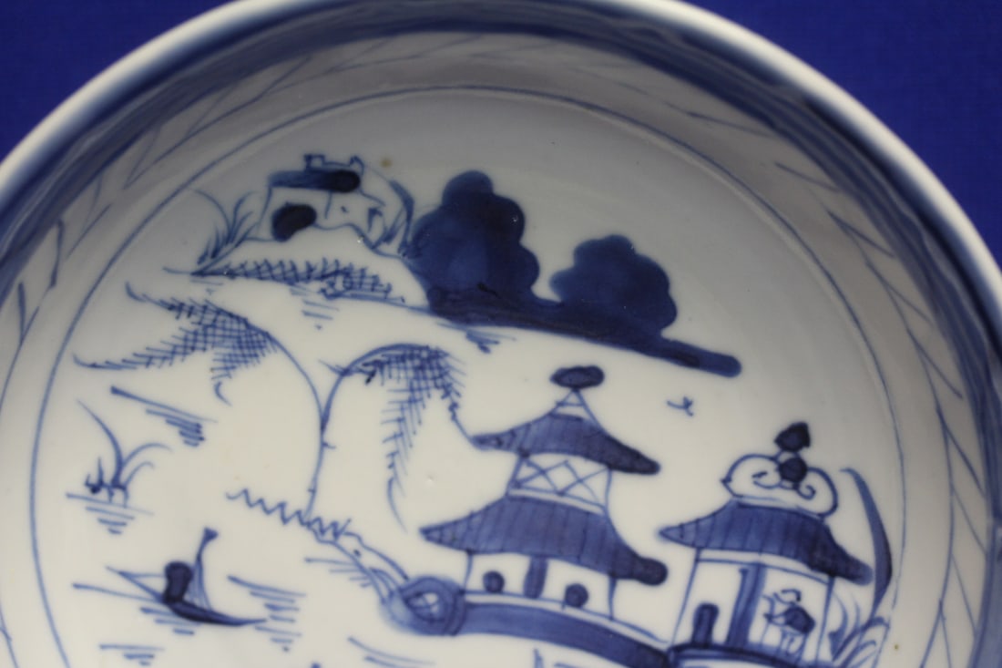 Antique Chinese Blue and White Canton Bowl - 2