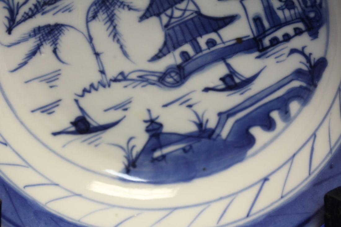 Antique Chinese Blue and White Canton Bowl - 3