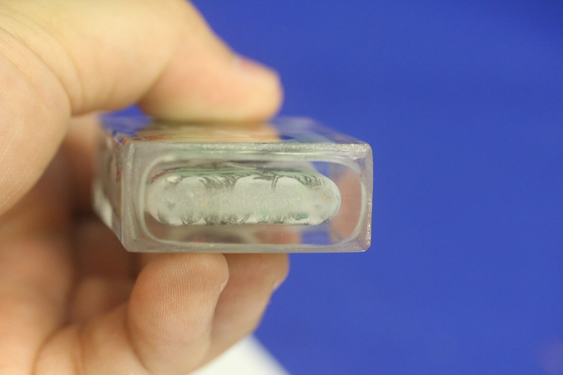 Chinese Crystal or Glass Snuff Bottle - 5