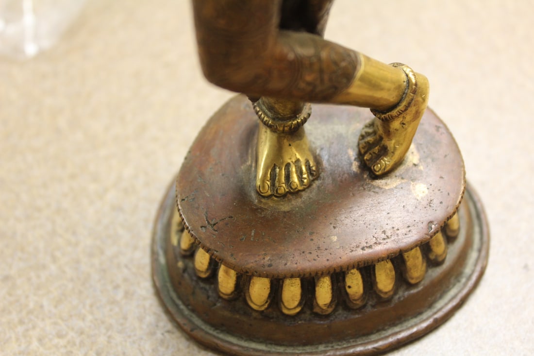 Chinese Tibetan Bronze Figurine - 7