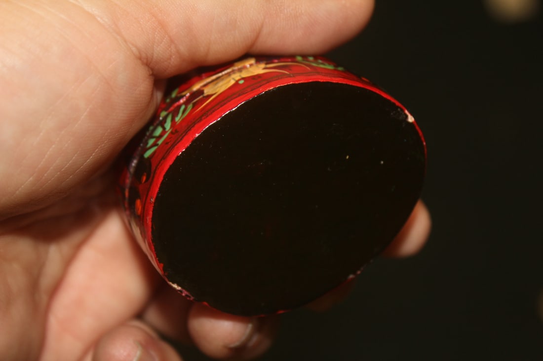 Hand Painted Lacquer Box - 6