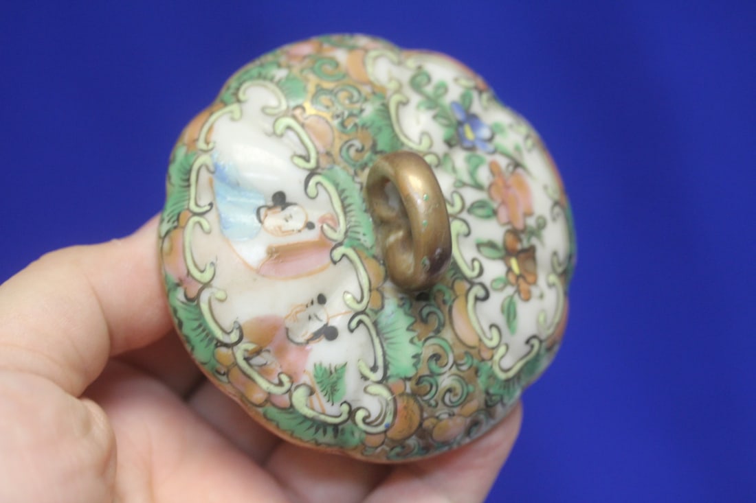 Antique Rose Medallion Sugar Container - 5