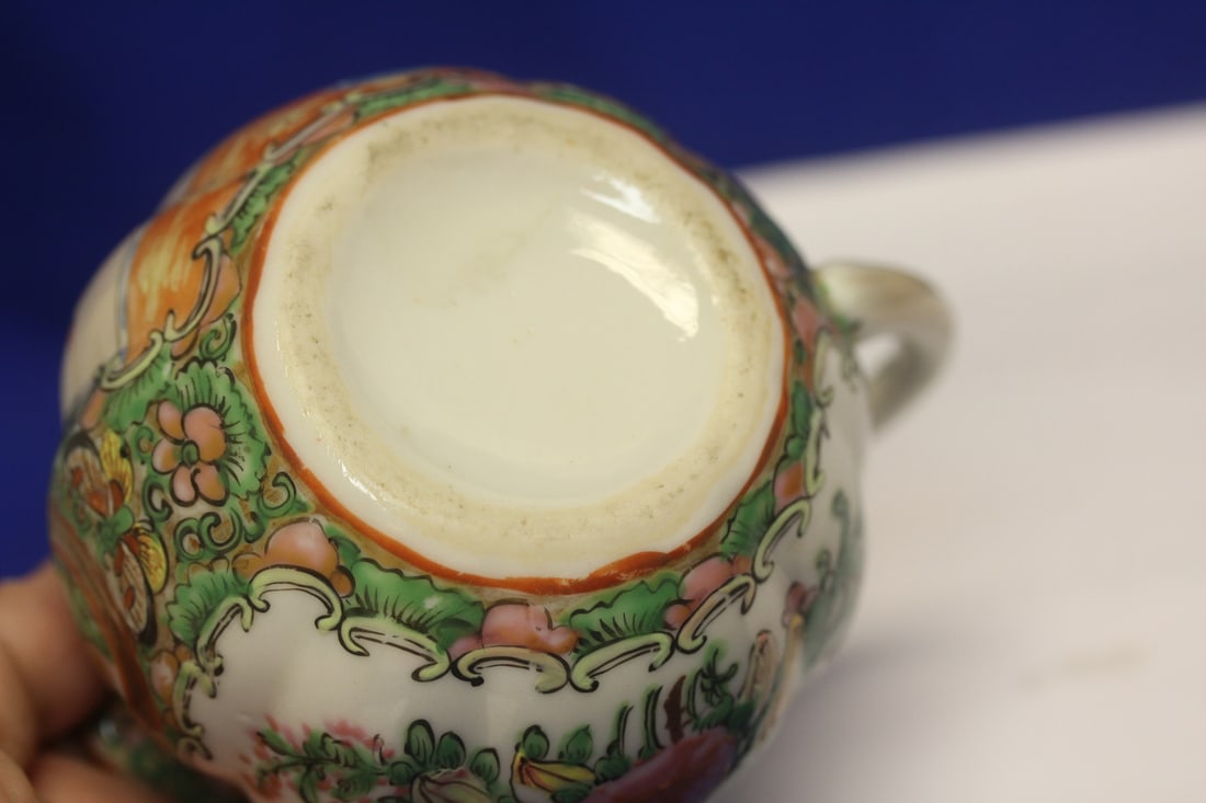 Antique Chinese Rose Medallion Creamer - 5