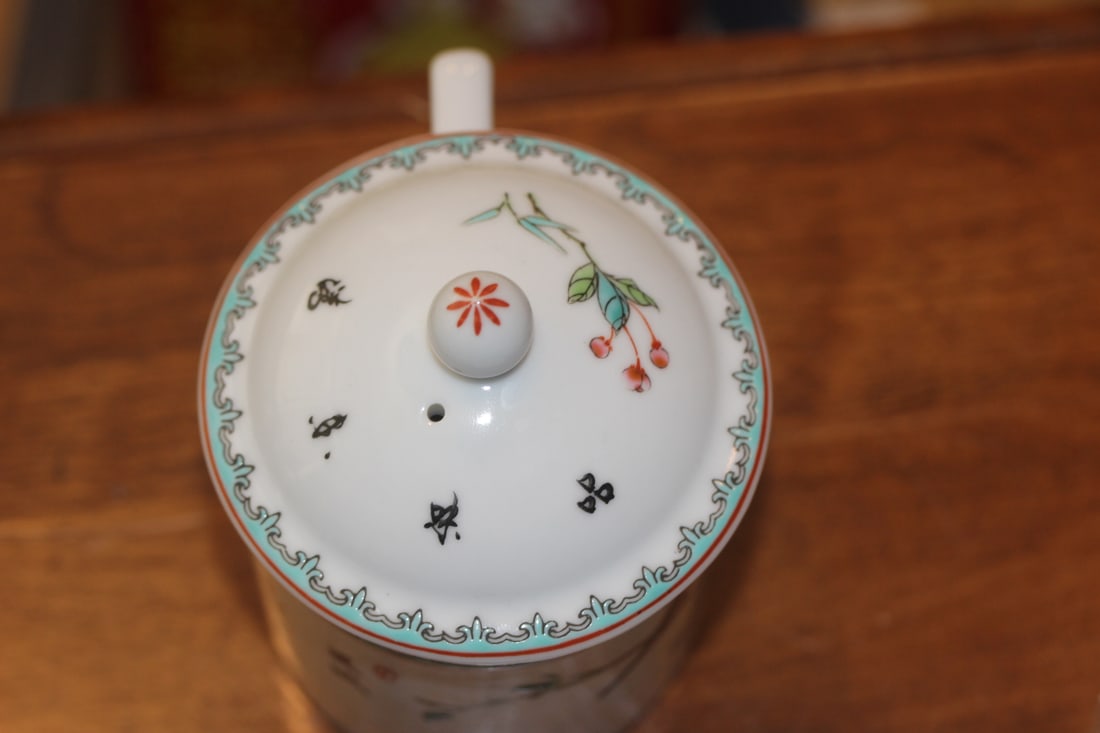 Signed Chinese Porcelain Cup - 4