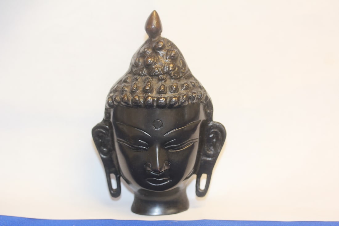 Bronze Head: 5 5/8" tall