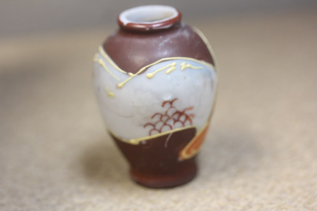 Miniature Occupied Japan Vase - 4