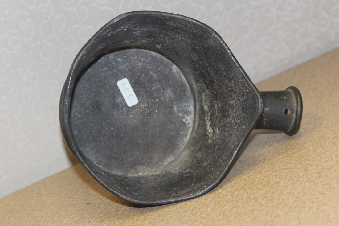Antique Chinese Bronze Silk Iron - 5