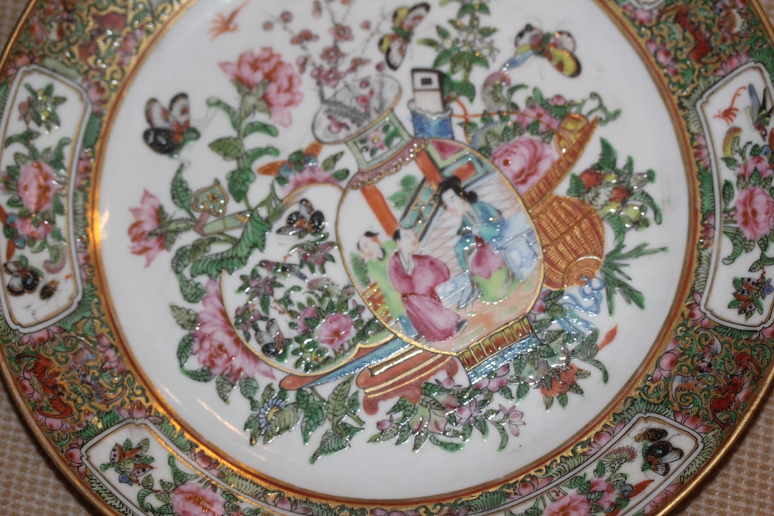 Chinese Rose Medallion Plate - 3