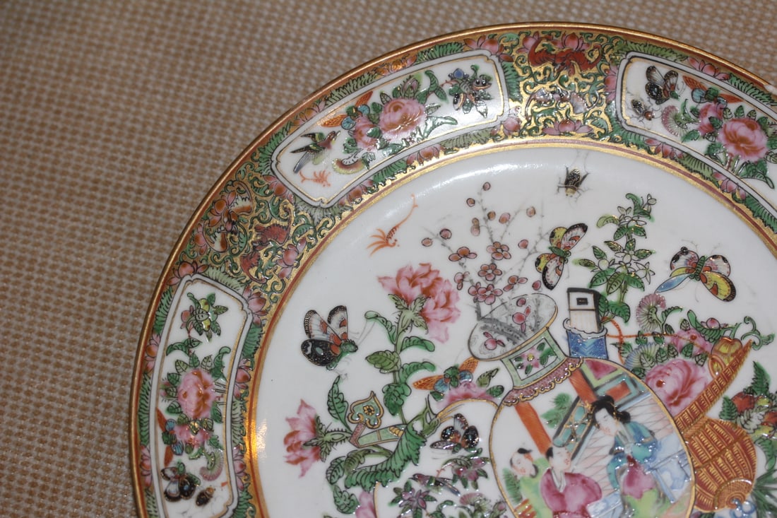 Chinese Rose Medallion Plate - 4
