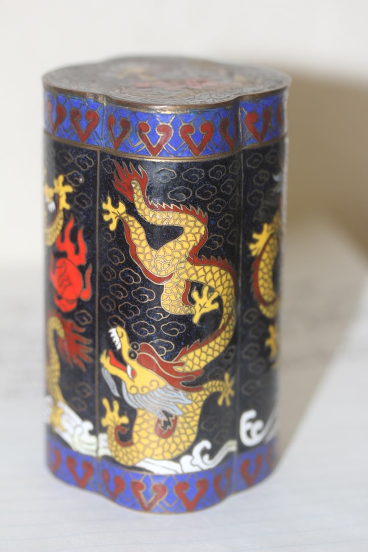 Chinese Dragon Motief Cloisonne Box - 5