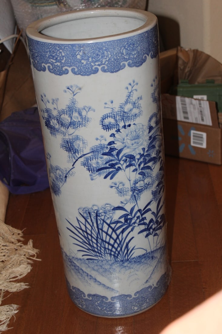 Blue and White Umbrella Stand - 3