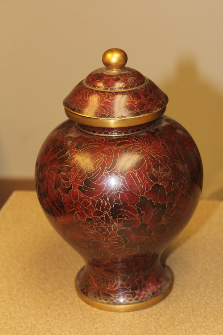 Vintage Chinese Cloisonne Jar - 4