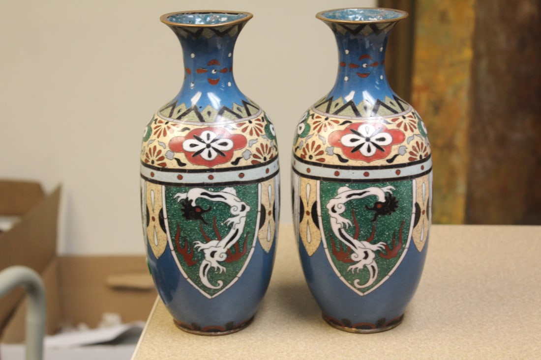 Pair of Japanese Cloisonne Vases - 3